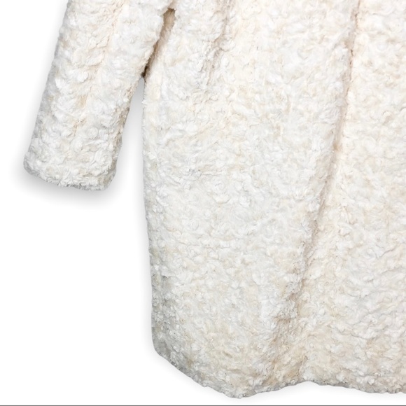 Urban Outfitters 3/4 Sleeve Cream Oversized Teddy Coat Sz XS - Picture 12 of 13